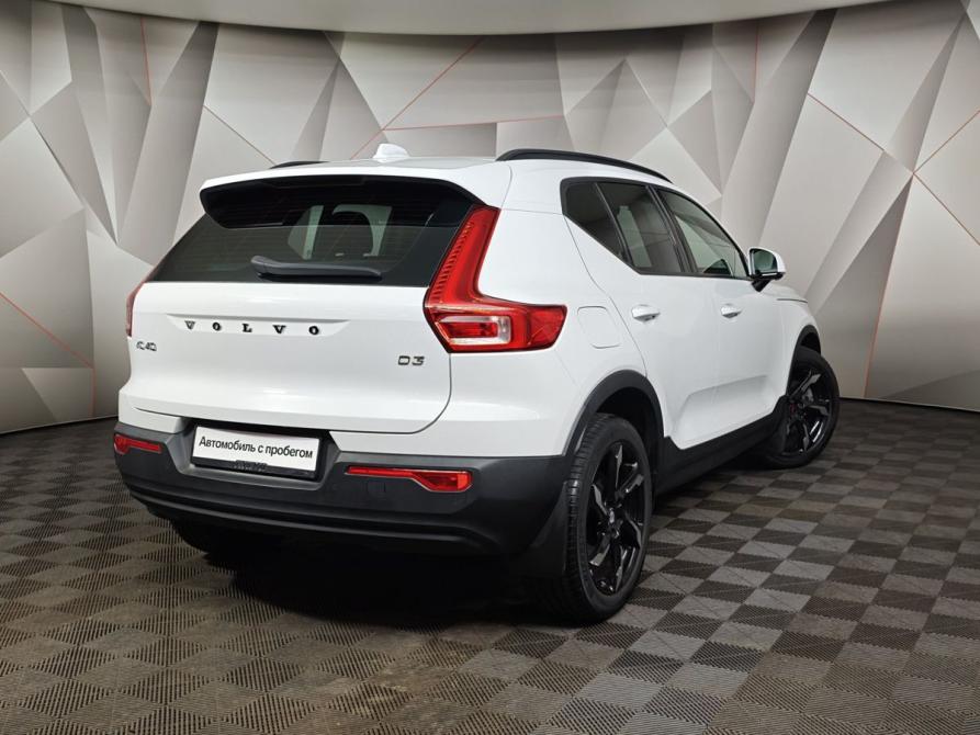 Volvo XC40 I Москва  - изображение 2