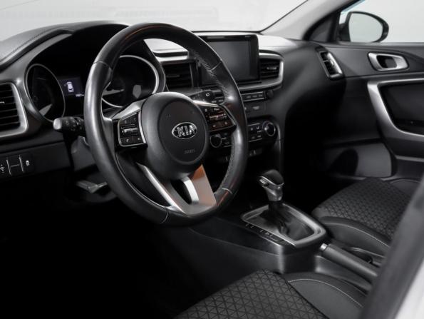 Kia Ceed III с пробегом 2019 года, цена 1 550 000 рублей, 76000 км, хэтчбек, Автокод Объявления