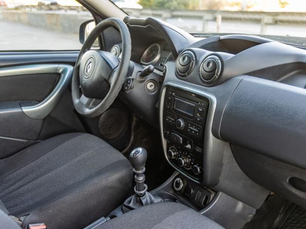 Renault Duster I с пробегом 2014 года, цена 848 000 рублей, 117256 км, внедорожник, Автокод Объявления