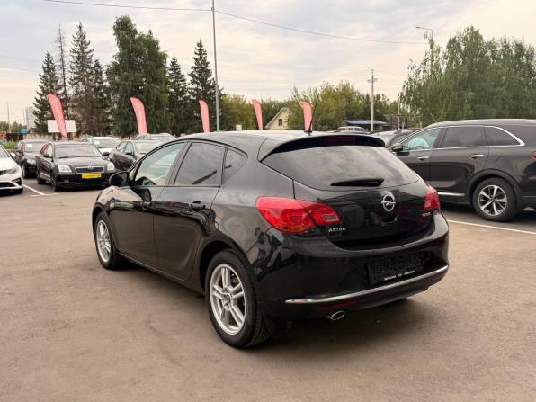 Opel Astra J Рестайлинг с пробегом 2012 года, цена 700 000 рублей, 222499 км, хэтчбек, Автокод Объявления