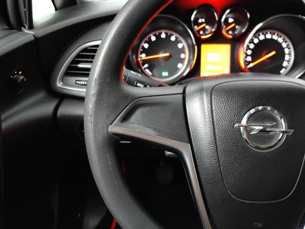 Opel Astra J Рестайлинг с пробегом 2013 года, цена 651 000 рублей, 240000 км, универсал, Автокод Объявления