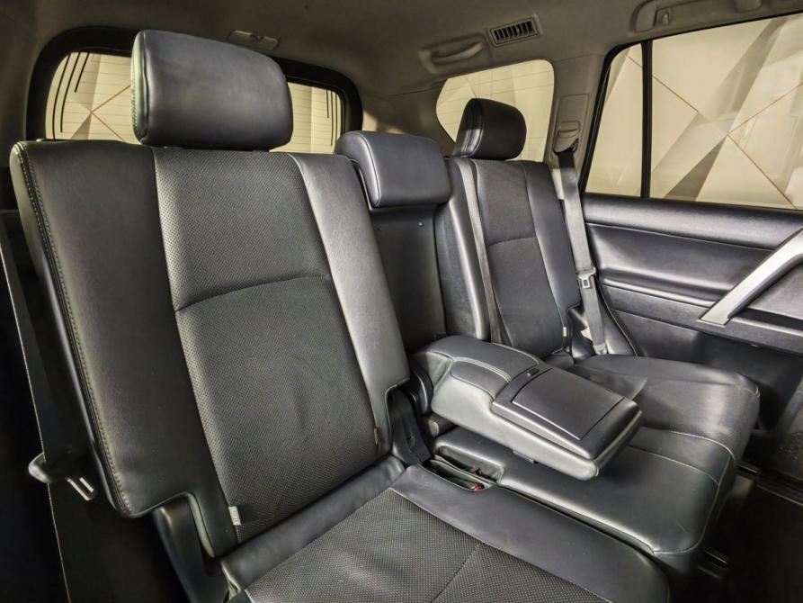 Toyota Land Cruiser Prado 150 Series Рестайлинг 2 Москва  - изображение 17