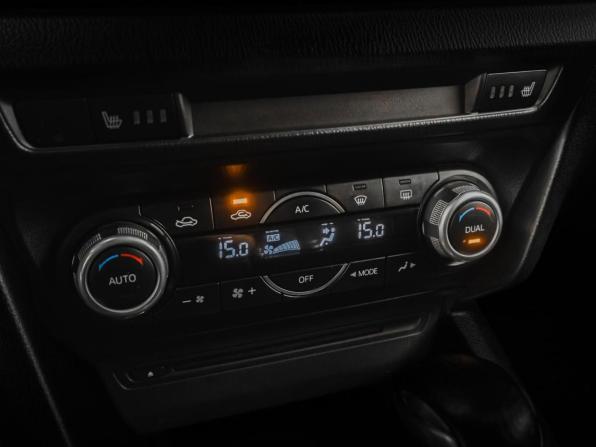 Mazda 3 III (BM) с пробегом 2014 года, цена 1 099 000 рублей, 228391 км, седан, Автокод Объявления