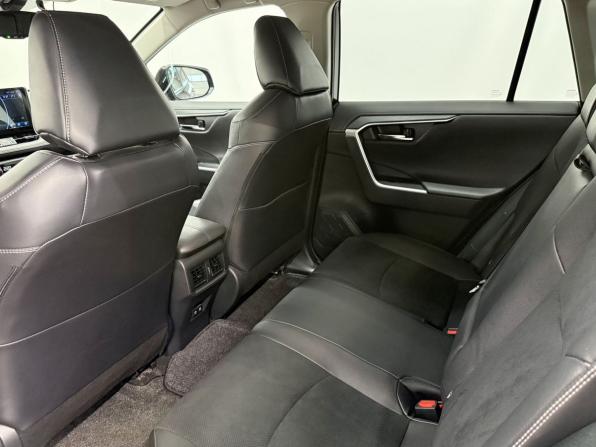 Toyota RAV4 V (XA50) с пробегом 2021 года, цена 3 890 000 рублей, 53000 км, внедорожник, Автокод Объявления