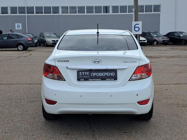 Hyundai Solaris I с пробегом 2013 года, цена 775 000 рублей, 156000 км, седан, Автокод Объявления