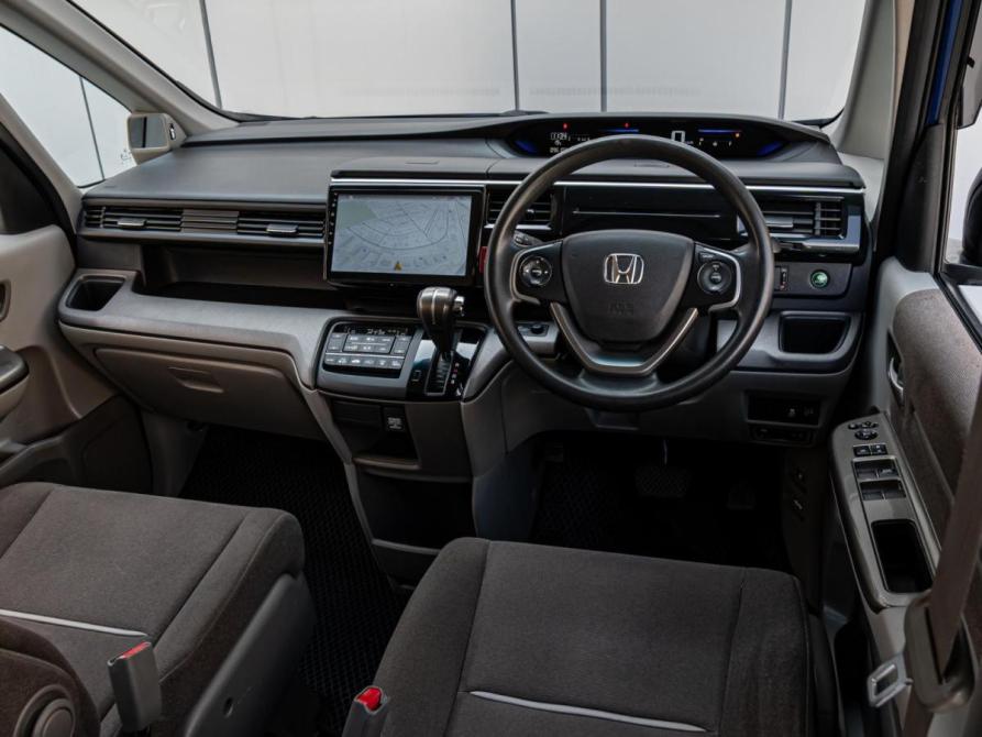 Honda Stepwgn V Краснодар  - изображение 6