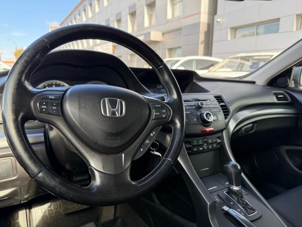 Honda Accord VIII Рестайлинг с пробегом 2011 года, цена 1 215 000 рублей, 166526 км, седан, Автокод Объявления
