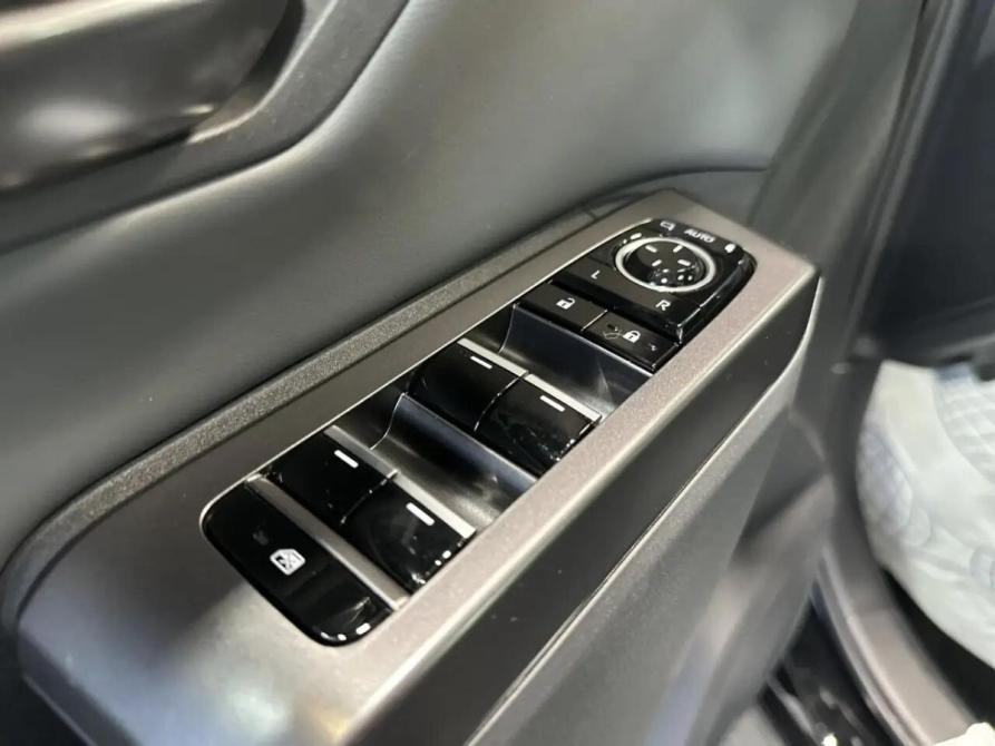 Toyota RAV4 VI (XA60) Челябинск  - изображение 19