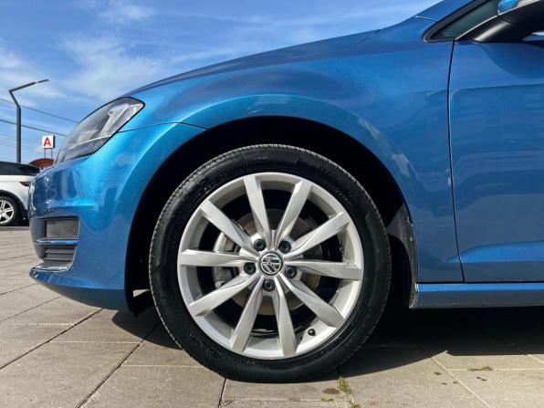 Volkswagen Golf VII с пробегом 2013 года, цена 1 356 000 рублей, 109475 км, универсал, Автокод Объявления
