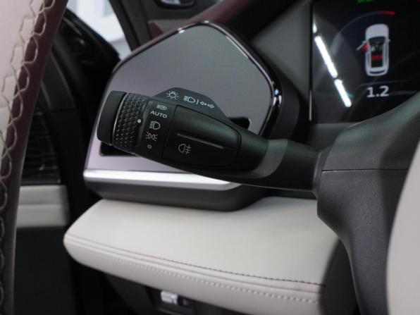 Geely Monjaro I с пробегом 2023 года, цена 3 551 000 рублей, 40105 км, внедорожник, Автокод Объявления
