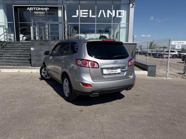 Hyundai Santa Fe II Рестайлинг с пробегом 2010 года, цена 1 150 000 рублей, 310375 км, внедорожник, Автокод Объявления