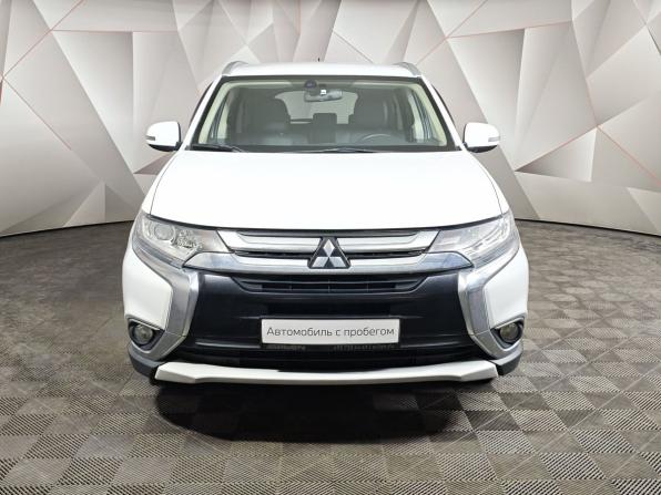 Mitsubishi Outlander III Рестайлинг 2 с пробегом 2015 года, цена 1 488 000 рублей, 196688 км, внедорожник, Автокод Объявления