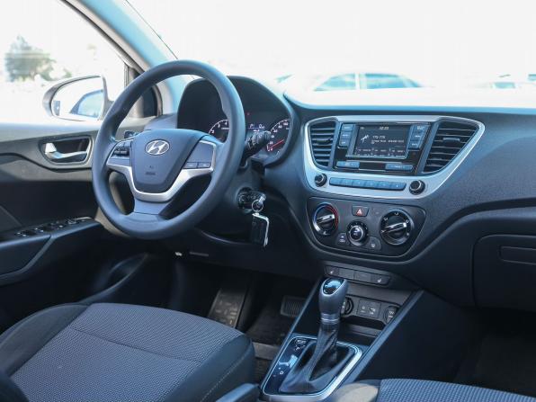 Hyundai Solaris II с пробегом 2019 года, цена 1 399 000 рублей, 105768 км, седан, Автокод Объявления
