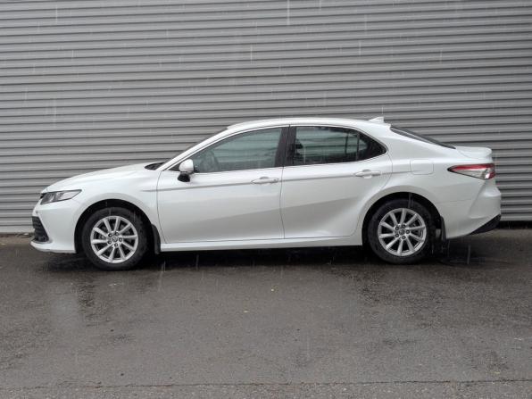 Toyota Camry VIII (XV70) Рестайлинг с пробегом 2021 года, цена 3 200 000 рублей, 13207 км, седан, Автокод Объявления