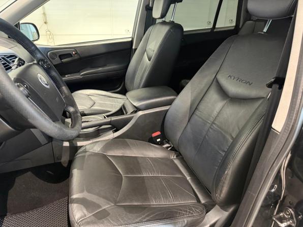 SsangYong Kyron I Рестайлинг с пробегом 2011 года, цена 795 000 рублей, 210001 км, внедорожник, Автокод Объявления