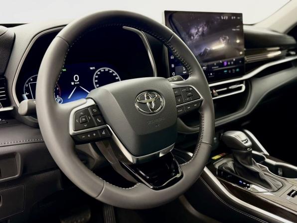Toyota Highlander IV (XU70) с пробегом 2026 года, цена 5 590 000 рублей, 16 км, внедорожник, Автокод Объявления