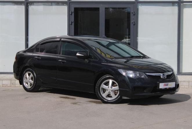 Honda Civic VIII с пробегом 2009 года, цена 670 000 рублей, 327569 км, седан, Автокод Объявления