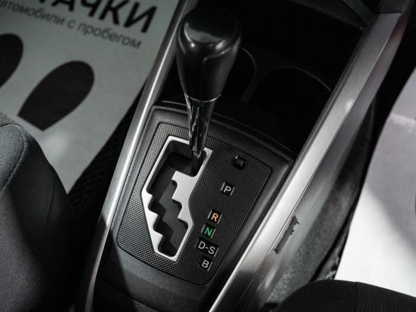 Toyota Corolla XI (E160 E170 E180) с пробегом 2012 года, цена 980 500 рублей, 249995 км, универсал, Автокод Объявления
