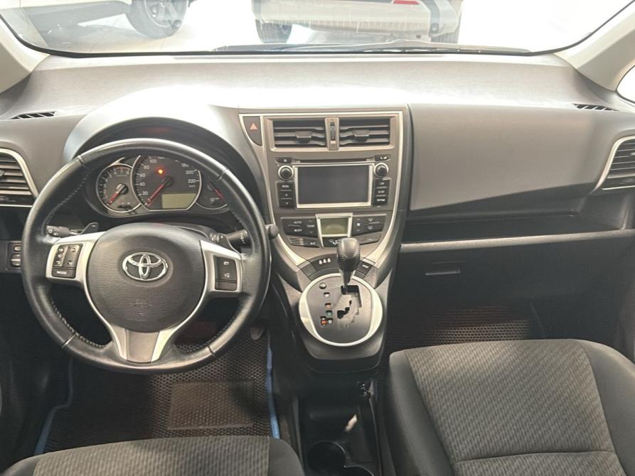 Toyota Verso-S Омск  - изображение 11