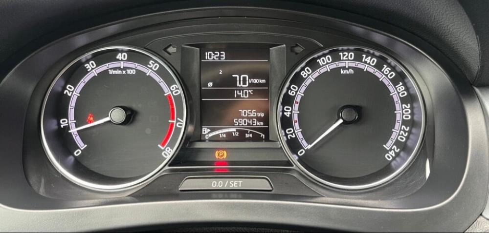Skoda Rapid I Рестайлинг Абакан  - изображение 7