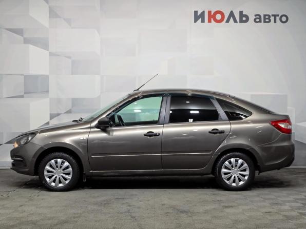 Lada (ВАЗ) Granta I Рестайлинг с пробегом 2020 года, цена 500 000 рублей, 264973 км, хэтчбек, Автокод Объявления
