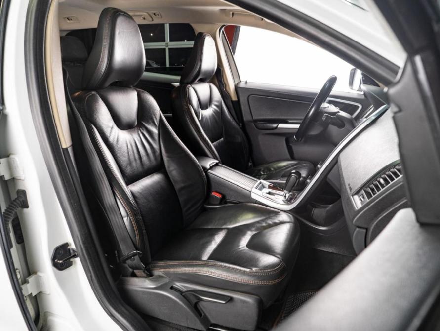 Volvo XC60 I Тюмень  - изображение 8