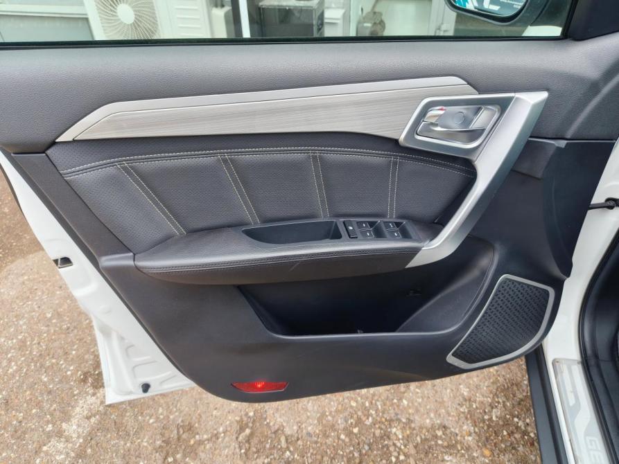 Geely Emgrand X7 I Рестайлинг 2 Стерлитамак  - изображение 9