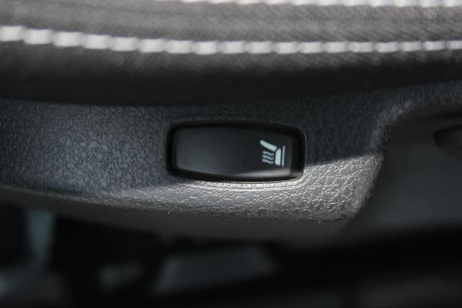 Renault Logan II Рестайлинг с пробегом 2022 года, цена 1 097 000 рублей, 164912 км, седан, Автокод Объявления