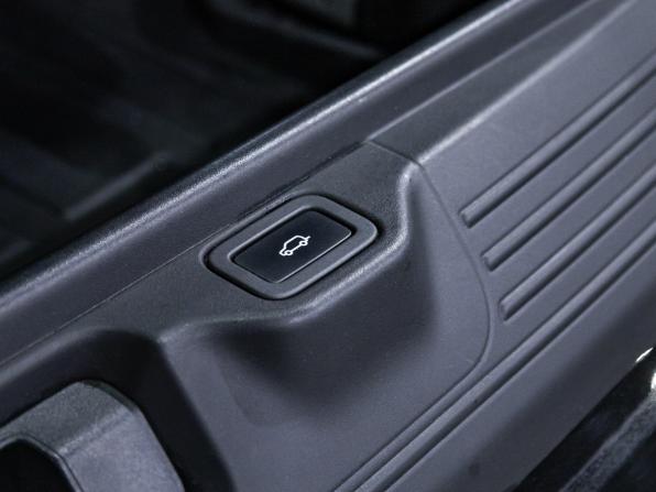 Land Rover Range Rover IV с пробегом 2014 года, цена 4 099 585 рублей, 133513 км, внедорожник, Автокод Объявления