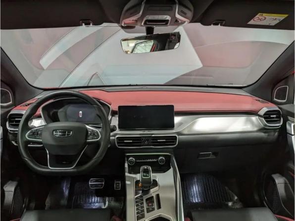 Geely Coolray I с пробегом 2022 года, цена 1 745 000 рублей, 26308 км, внедорожник, Автокод Объявления