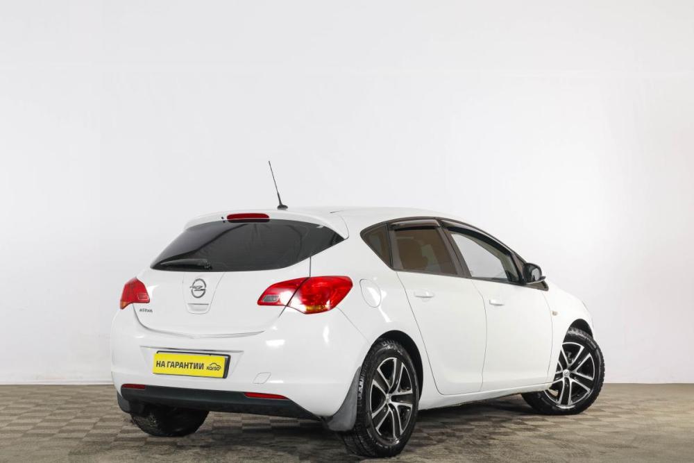 Opel Astra J Тюмень  - изображение 7