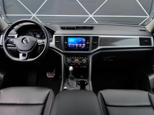Volkswagen Teramont I с пробегом 2019 года, цена 2 599 000 рублей, 206327 км, внедорожник, Автокод Объявления
