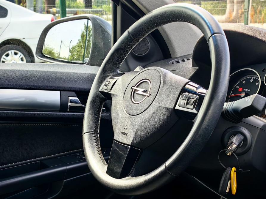Opel Astra H Рестайлинг Санкт-Петербург  - изображение 10