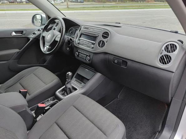 Volkswagen Tiguan I Рестайлинг с пробегом 2014 года, цена 1 175 000 рублей, 206852 км, внедорожник, Автокод Объявления