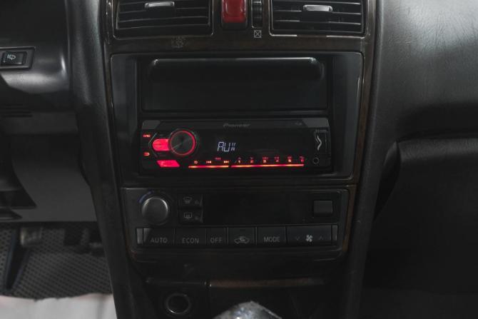 Nissan Maxima V (A33) с пробегом 2001 года, цена 249 000 рублей, 310000 км, седан, Автокод Объявления