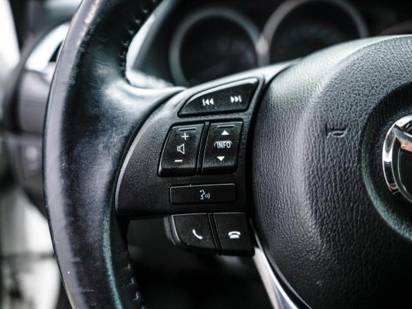 Mazda 6 III (GJ) Рестайлинг с пробегом 2015 года, цена 1 679 000 рублей, 88984 км, седан, Автокод Объявления