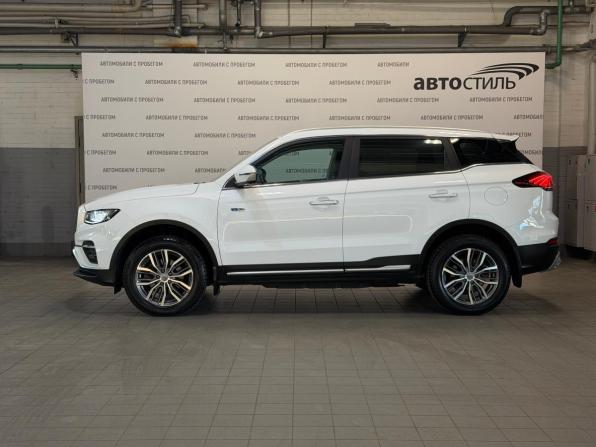 Geely Atlas Pro с пробегом 2022 года, цена 1 899 000 рублей, 72000 км, внедорожник, Автокод Объявления