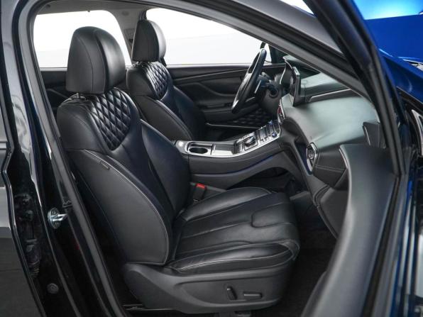 Hyundai Santa Fe IV Рестайлинг с пробегом 2021 года, цена 3 399 077 рублей, 136028 км, внедорожник, Автокод Объявления