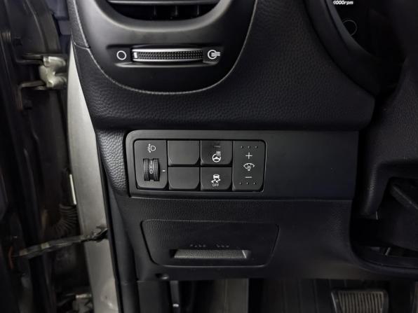 Kia Soul II Рестайлинг с пробегом 2017 года, цена 1 450 000 рублей, 95008 км, хэтчбек, Автокод Объявления