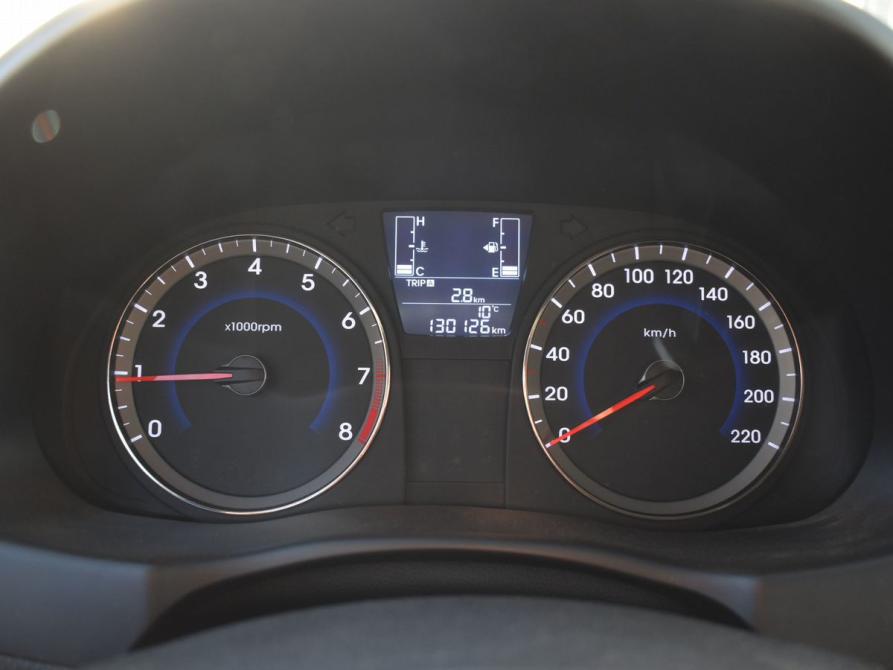 Hyundai Solaris I Рестайлинг Архангельск  - изображение 13
