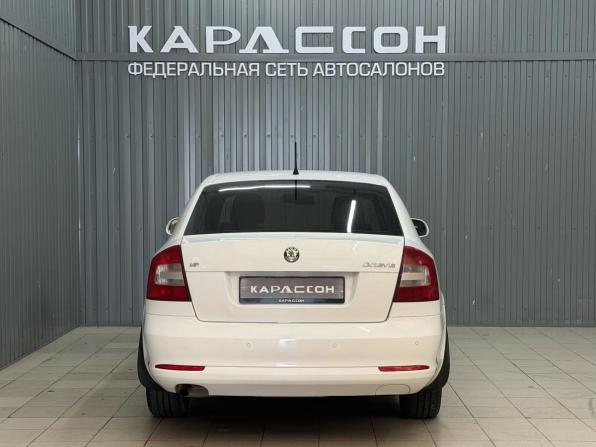 Skoda Octavia II (A5) Рестайлинг с пробегом 2011 года, цена 848 000 рублей, 230039 км, лифтбек, Автокод Объявления