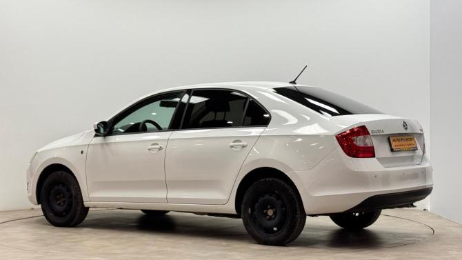 Skoda Rapid I с пробегом 2015 года, цена 690 000 рублей, 166000 км, лифтбек, Автокод Объявления