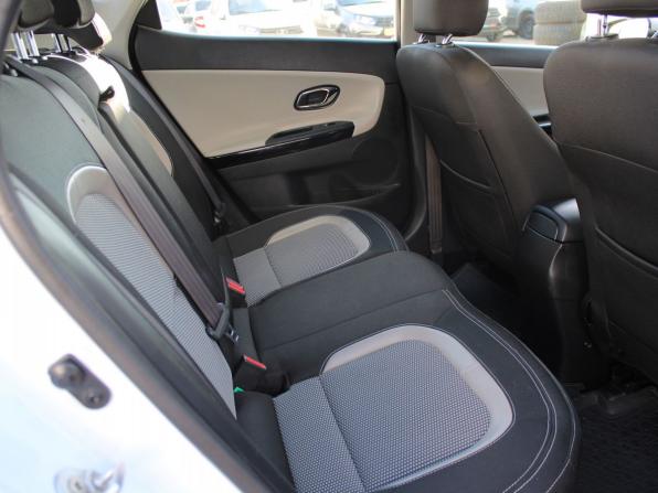 Kia Ceed II с пробегом 2015 года, цена 1 029 000 рублей, 204178 км, хэтчбек, Автокод Объявления