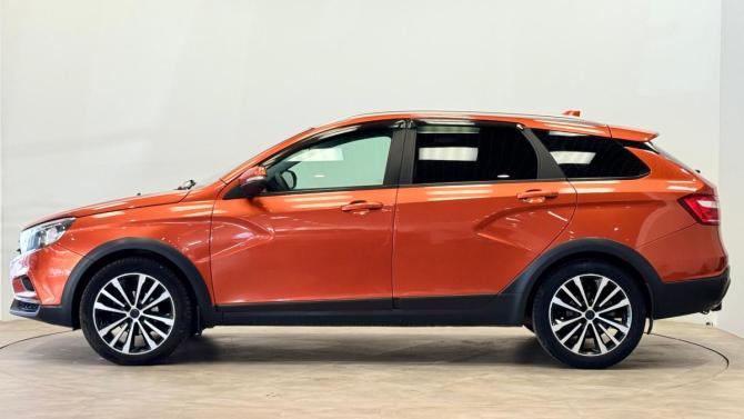 Lada (ВАЗ) Vesta I с пробегом 2018 года, цена 895 000 рублей, 178223 км, универсал, Автокод Объявления
