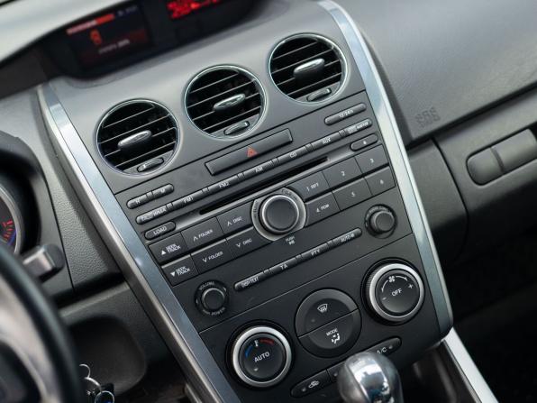 Mazda CX-7 I Рестайлинг с пробегом 2011 года, цена 1 200 000 рублей, 165914 км, внедорожник, Автокод Объявления
