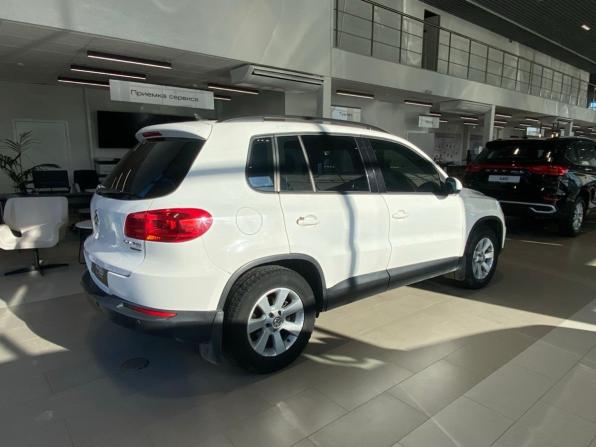 Volkswagen Tiguan I Рестайлинг с пробегом 2012 года, цена 1 174 000 рублей, 252077 км, внедорожник, Автокод Объявления