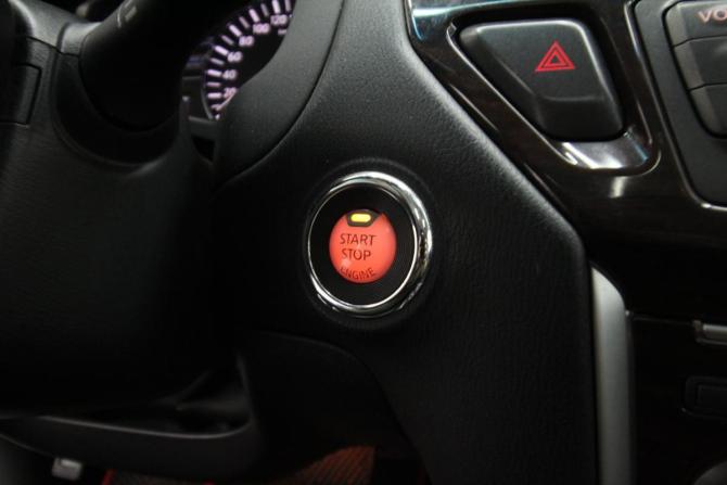 Nissan Pathfinder IV с пробегом 2015 года, цена 1 900 000 рублей, 162090 км, внедорожник, Автокод Объявления