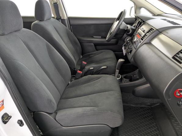 Nissan Tiida I Рестайлинг с пробегом 2013 года, цена 995 000 рублей, 85346 км, хэтчбек, Автокод Объявления