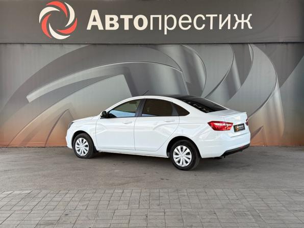 Lada (ВАЗ) Vesta I с пробегом 2019 года, цена 995 000 рублей, 64793 км, седан, Автокод Объявления