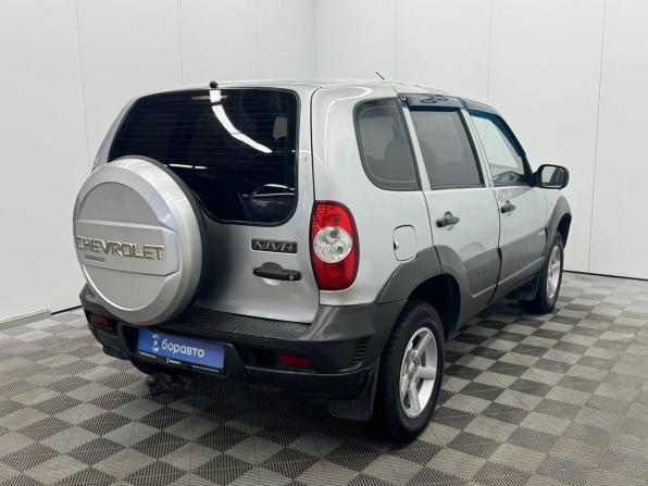 Chevrolet Niva I Рестайлинг с пробегом 2009 года, цена 384 000 рублей, 158367 км, внедорожник, Автокод Объявления